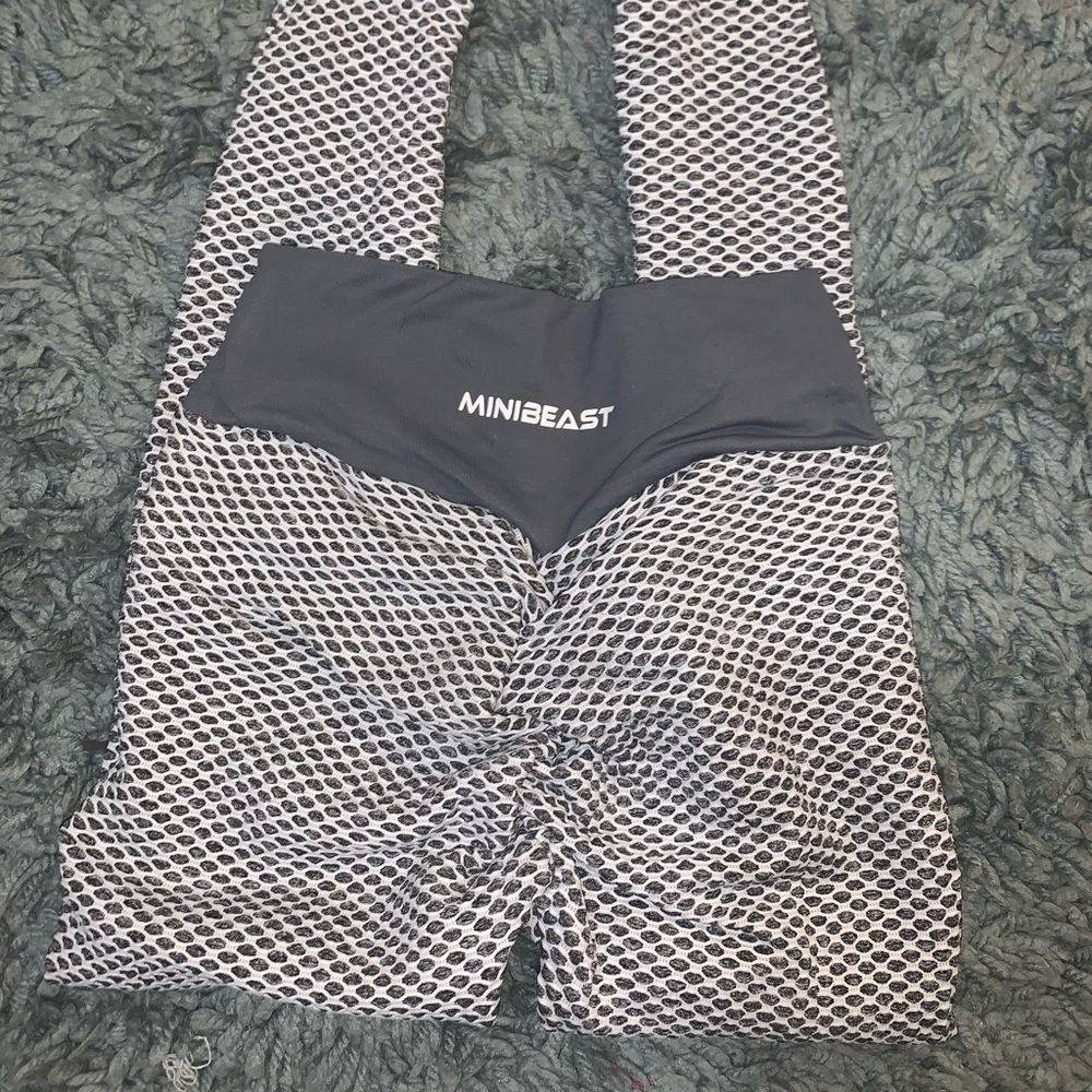 MINIBEAST Scrunch booty pants